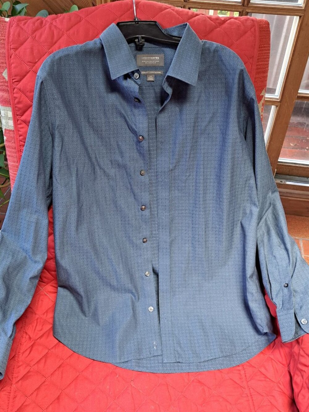 Denver Hayes Men's Blue Micro Dot Modern Fit Dress Shirt